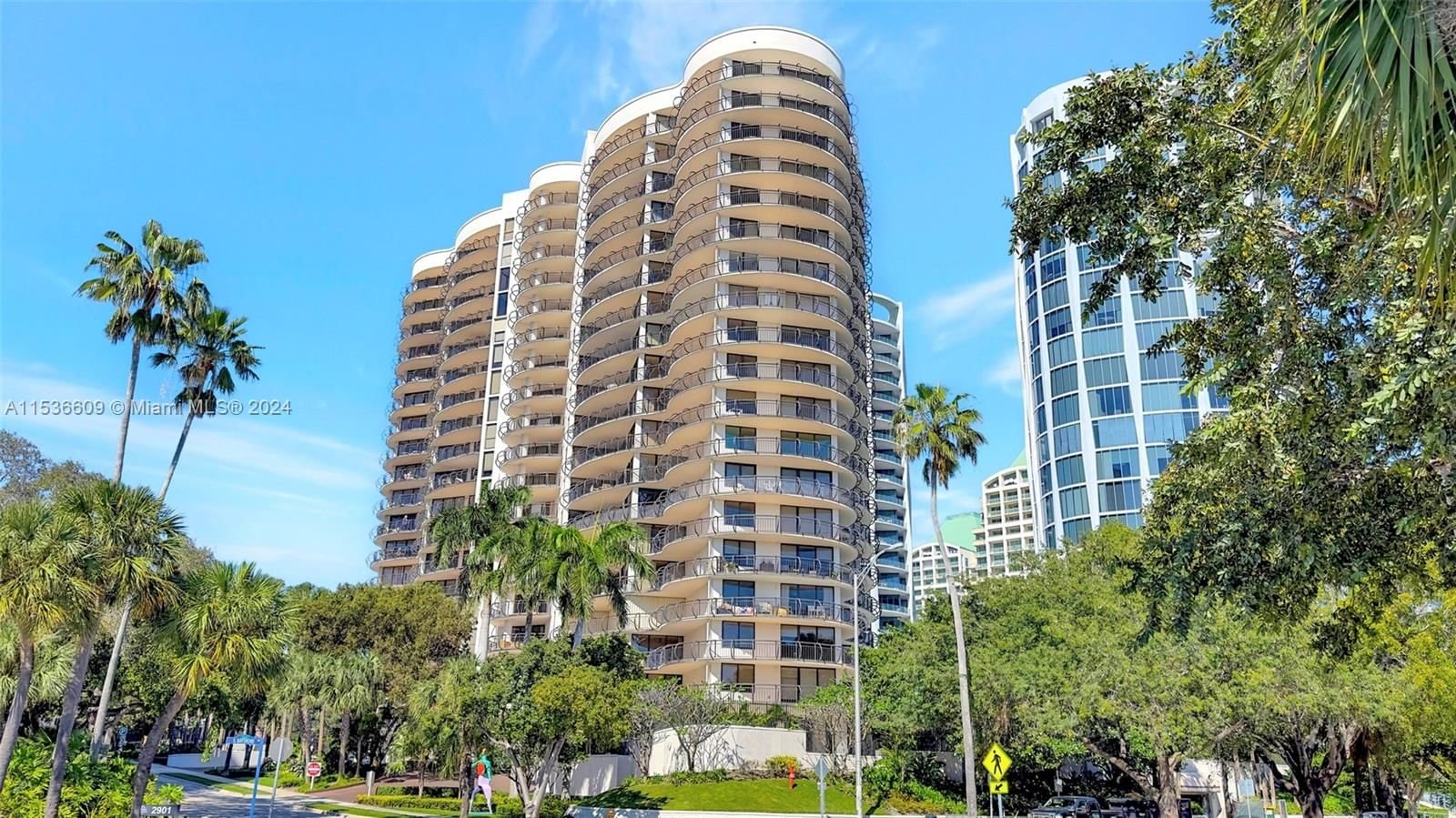 Real estate property located at 2843 Bayshore Dr #4E, Miami-Dade County, GROVE TOWERS CONDO, Miami, FL