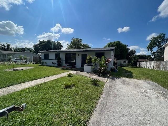 Real estate property located at 3372 182nd St, Miami-Dade County, BANKERS SUB #1, Miami Gardens, FL