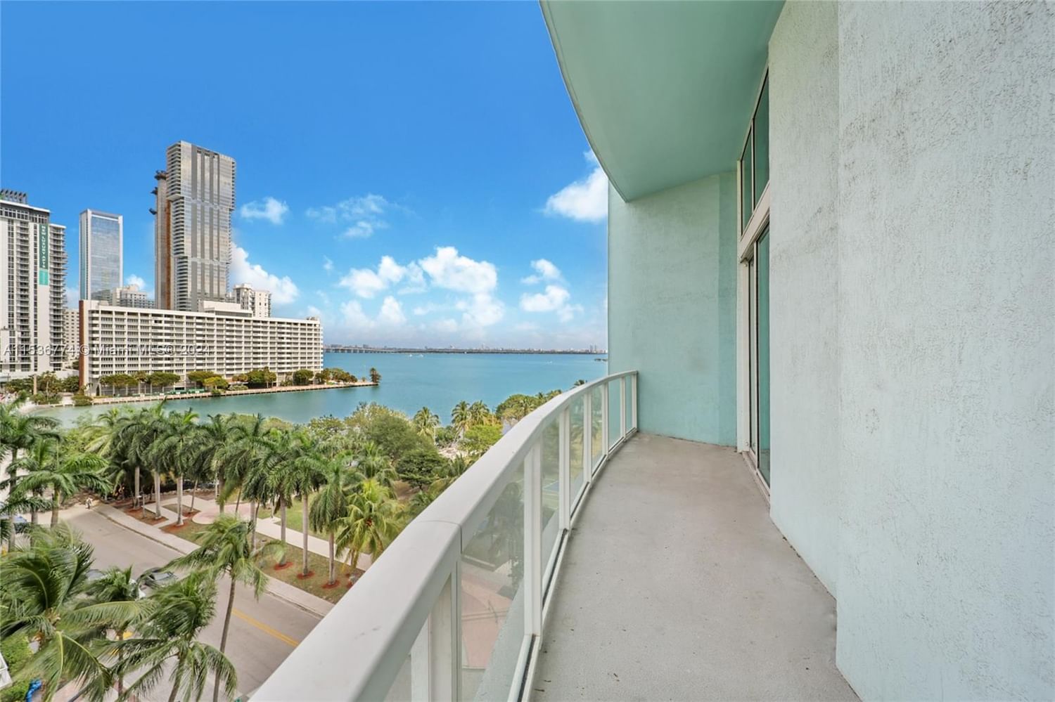 Real estate property located at 1900 Bayshore Dr #909, Miami-Dade County, QUANTUM ON THE BAY CONDO, Miami, FL