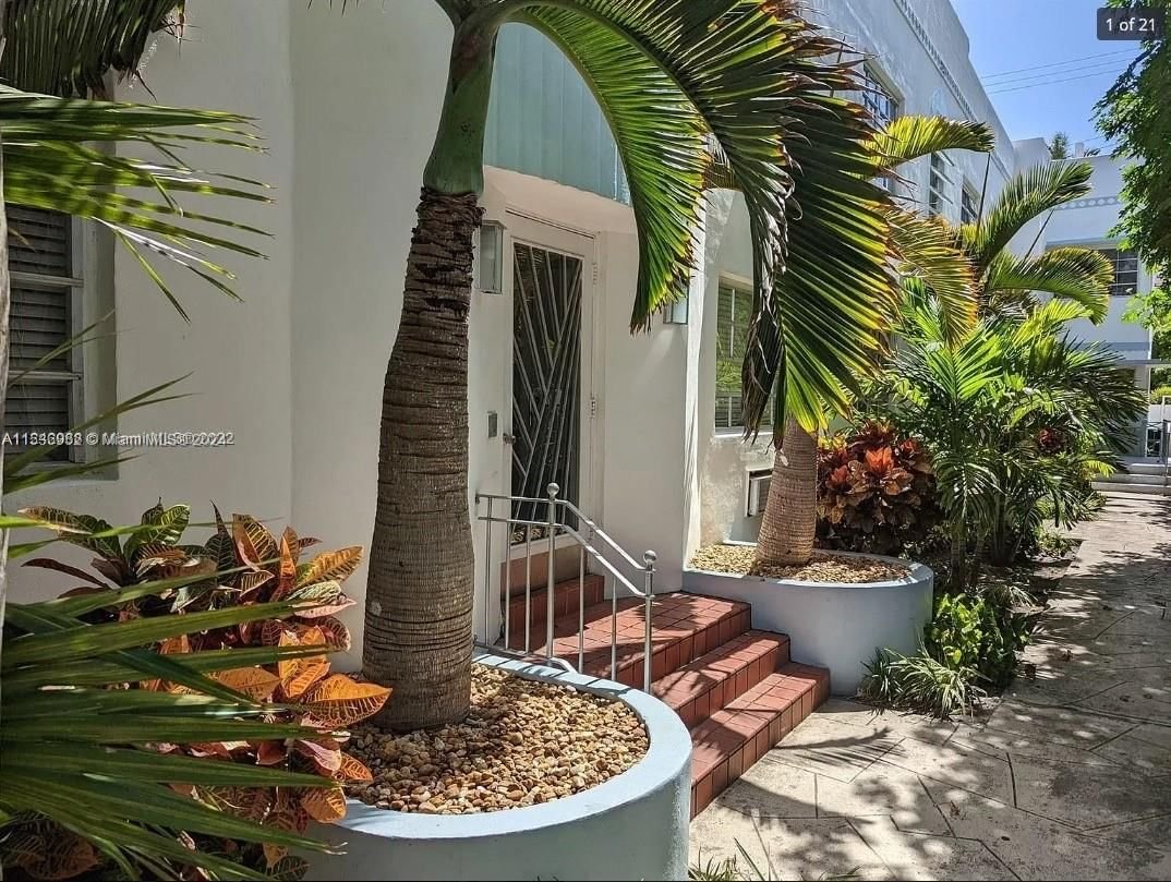 Real estate property located at 817 Meridian Ave #1, Miami-Dade County, CASABLANCA OF SOUTH BEACH, Miami Beach, FL