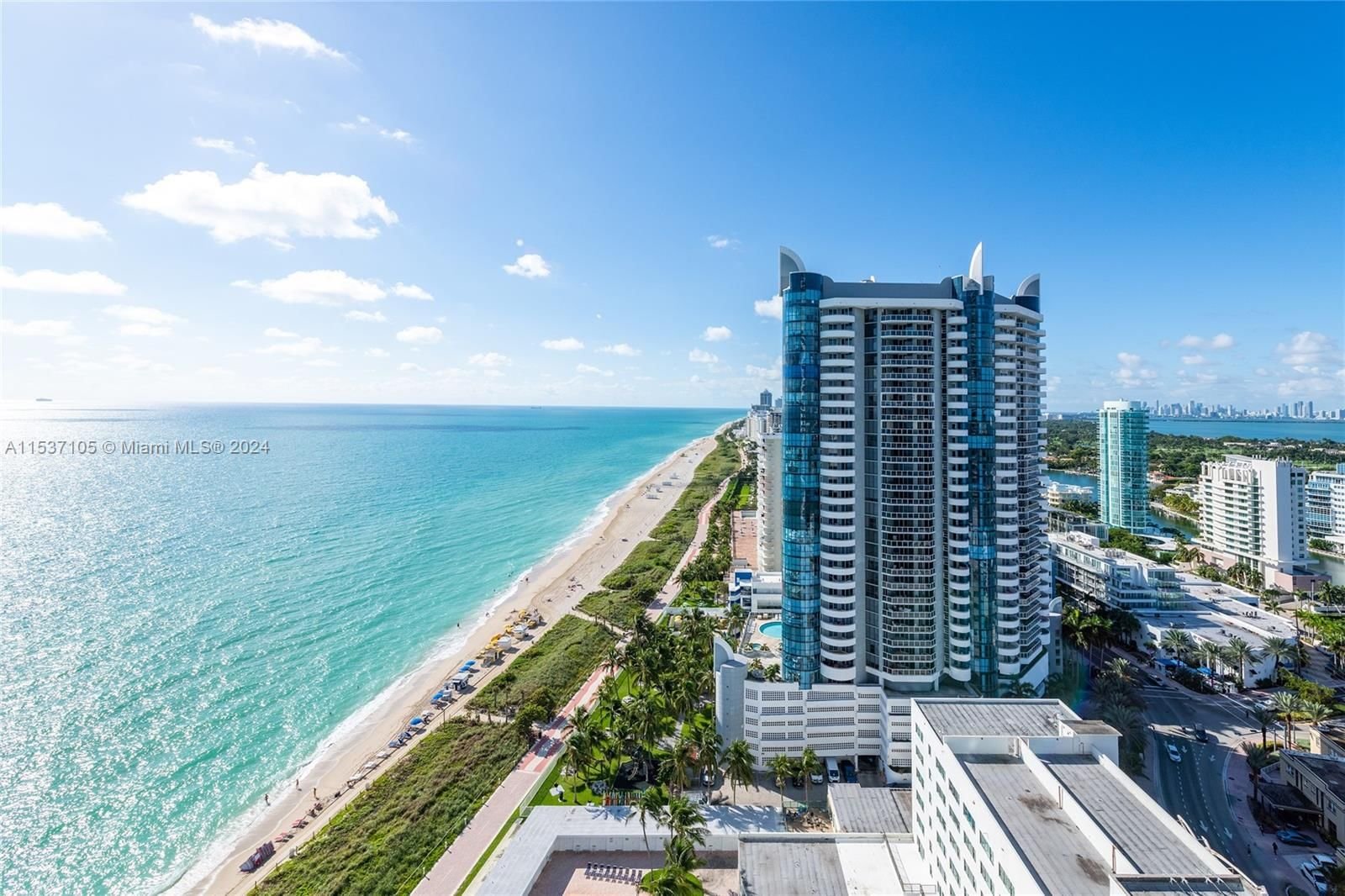 Real estate property located at 6365 Collins Ave #2605, Miami-Dade County, AKOYA CONDO, Miami Beach, FL