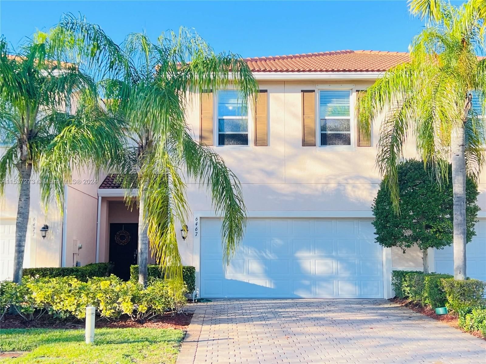 Real estate property located at 6467 Azura Lake Rd, Palm Beach County, AZURA TOWNHOUSES, Lake Worth, FL