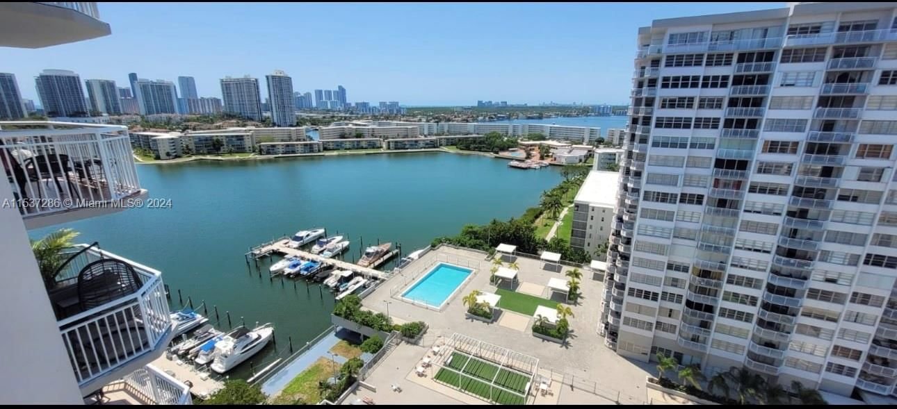 Real estate property located at 18071 Biscayne Blvd #1704, Miami-Dade County, DEL PRADO MARINA, Aventura, FL