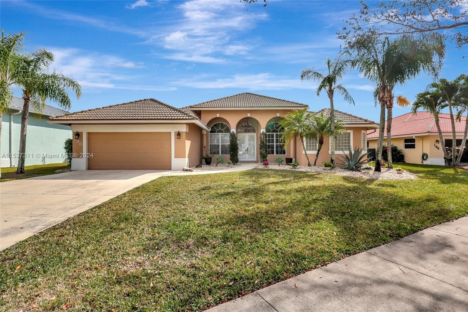 Real estate property located at 198 Cypress Trce, Palm Beach County, ESTATES OF ROYAL PALM BEA, Royal Palm Beach, FL