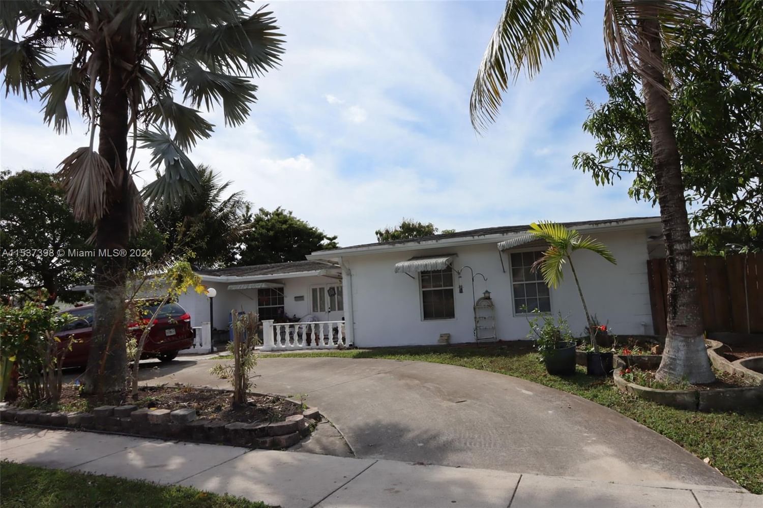 Real estate property located at 892 70th Way, Broward, KIMBERLY VILLAGE SECTION, North Lauderdale, FL