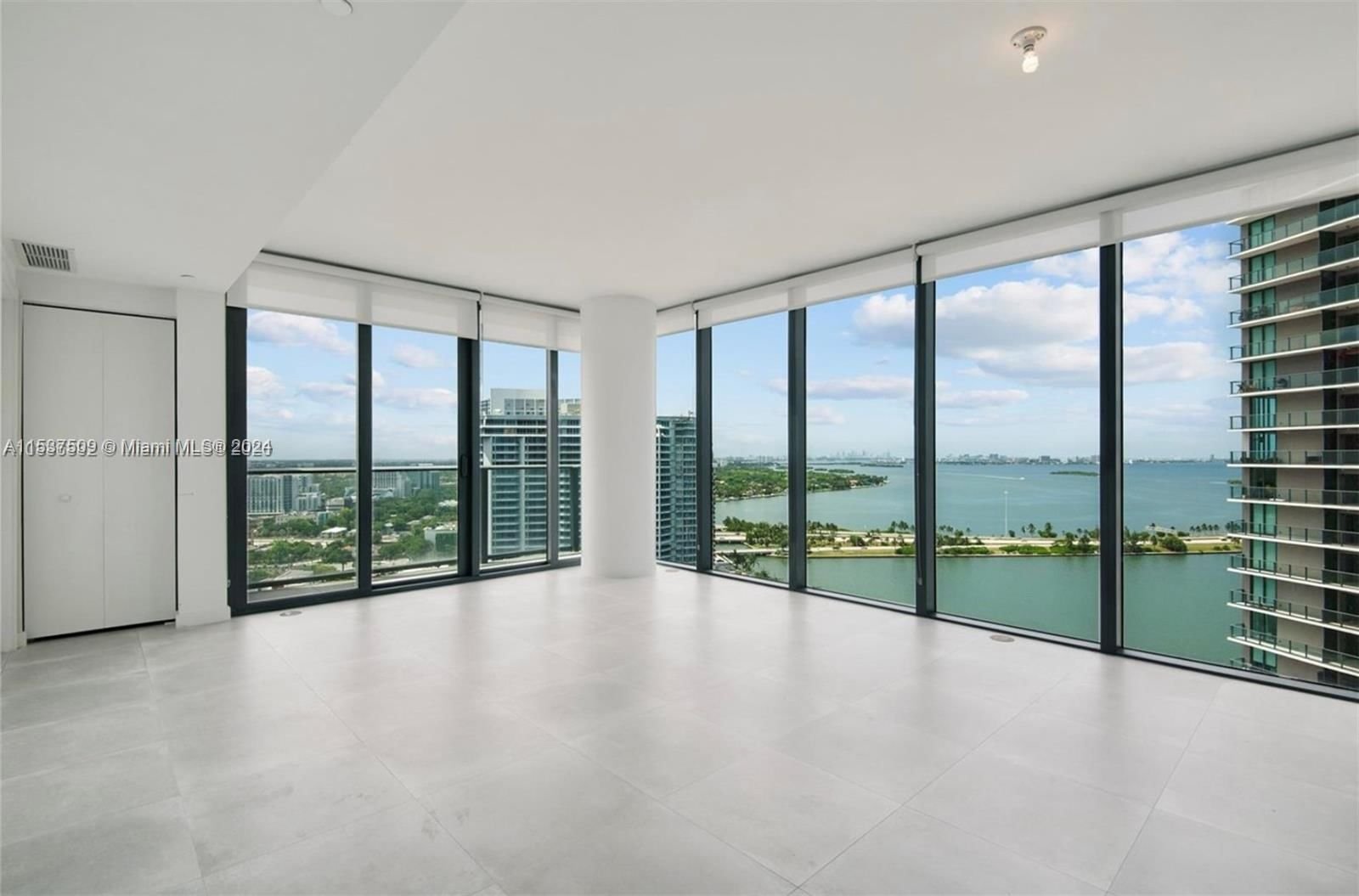 Real estate property located at 650 32nd St #2308, Miami-Dade County, PARAISO BAY CONDO, Miami, FL