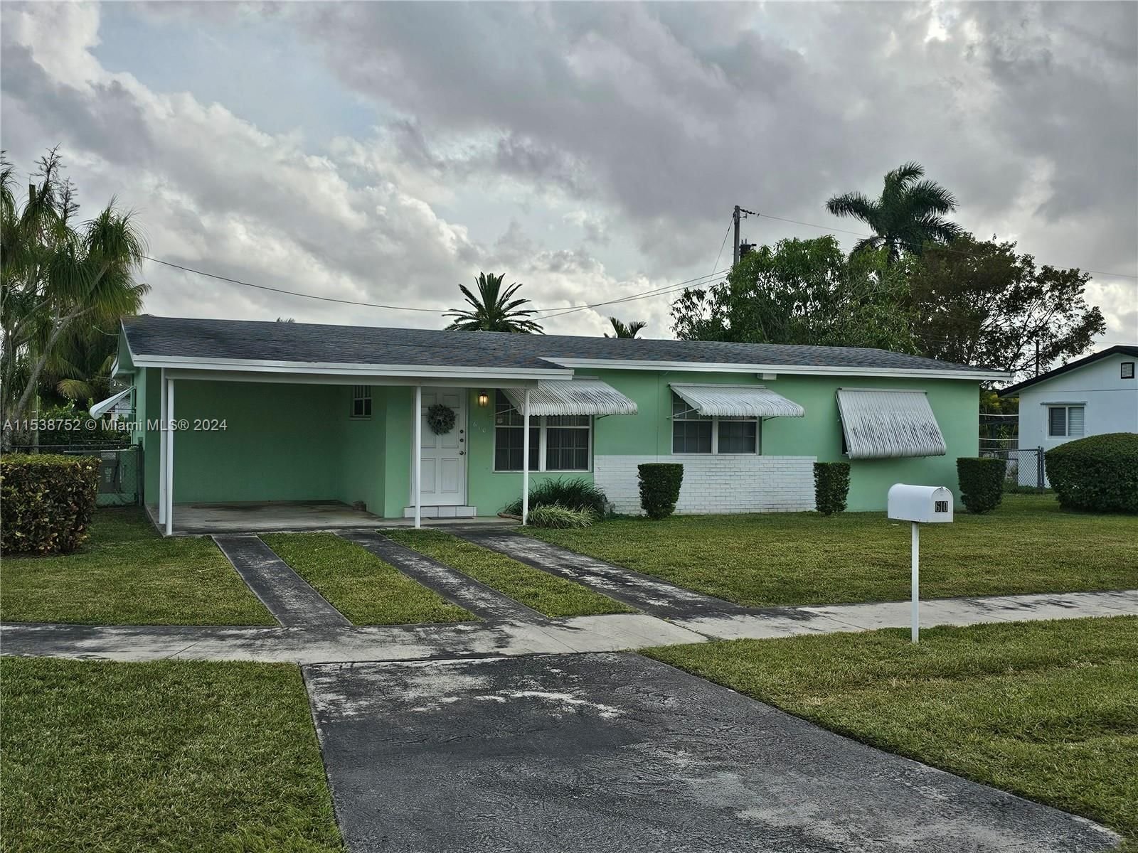 Real estate property located at 610 17th Ct, Miami-Dade County, KING ROBERT, Homestead, FL