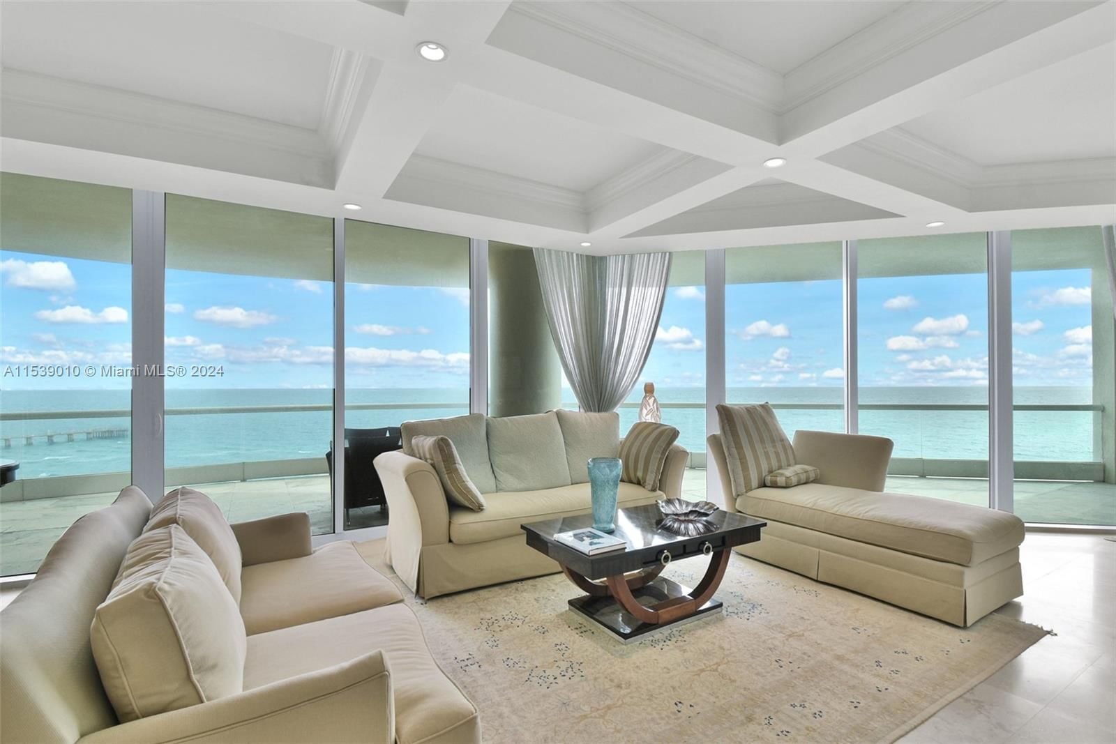 Real estate property located at 16051 Collins Ave #1104, Miami-Dade County, TURNBERRY OCEAN COLONY, Sunny Isles Beach, FL