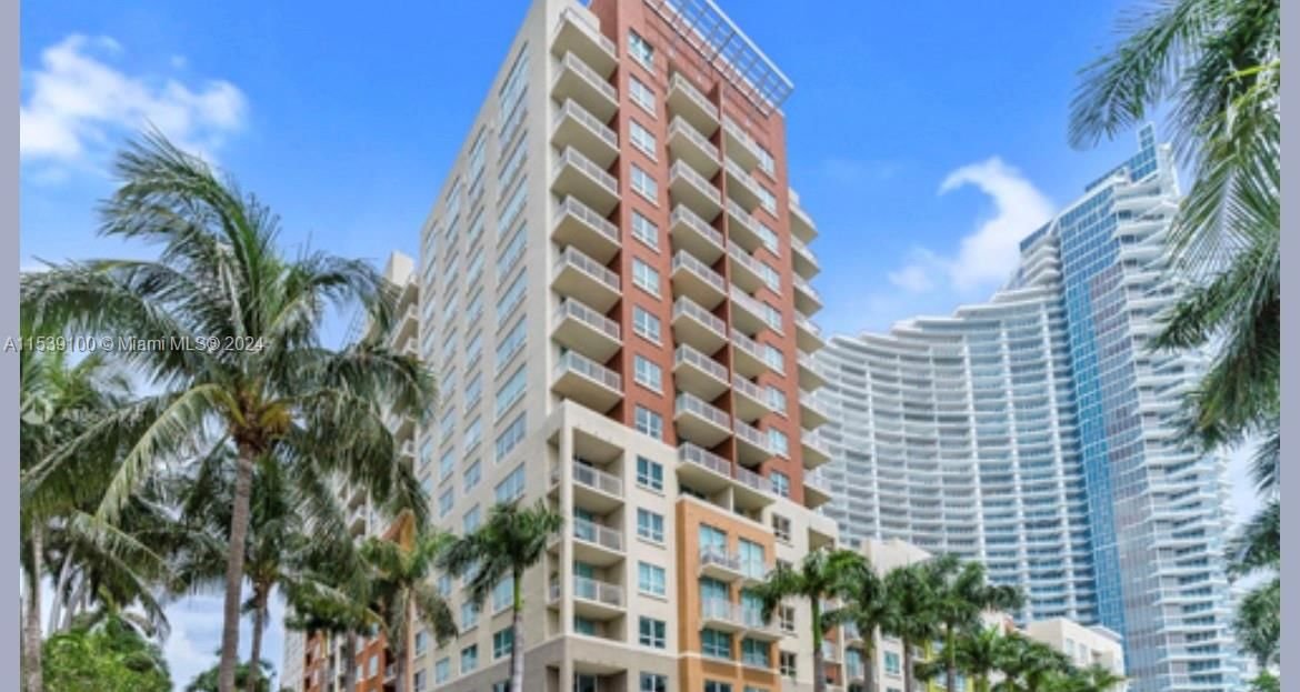 Real estate property located at 2000 Bayshore Dr #302, Miami-Dade County, Cite Condominium, Miami, FL