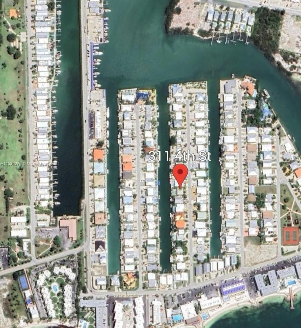 Real estate property located at 311 4th St, Monroe County, KEY COLONY BEACH, Key Colony, FL