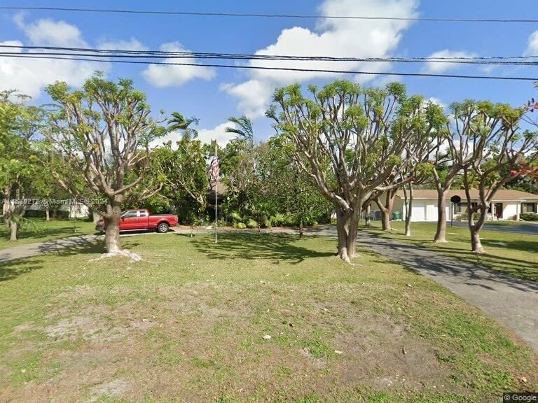 Real estate property located at 8291 58th St, Miami-Dade County, SUNKIST ESTATES A, Miami, FL