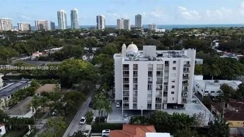 Real estate property located at 2400 3 Ave #503, Miami-Dade County, CORAL PALMS CONDO, Miami, FL