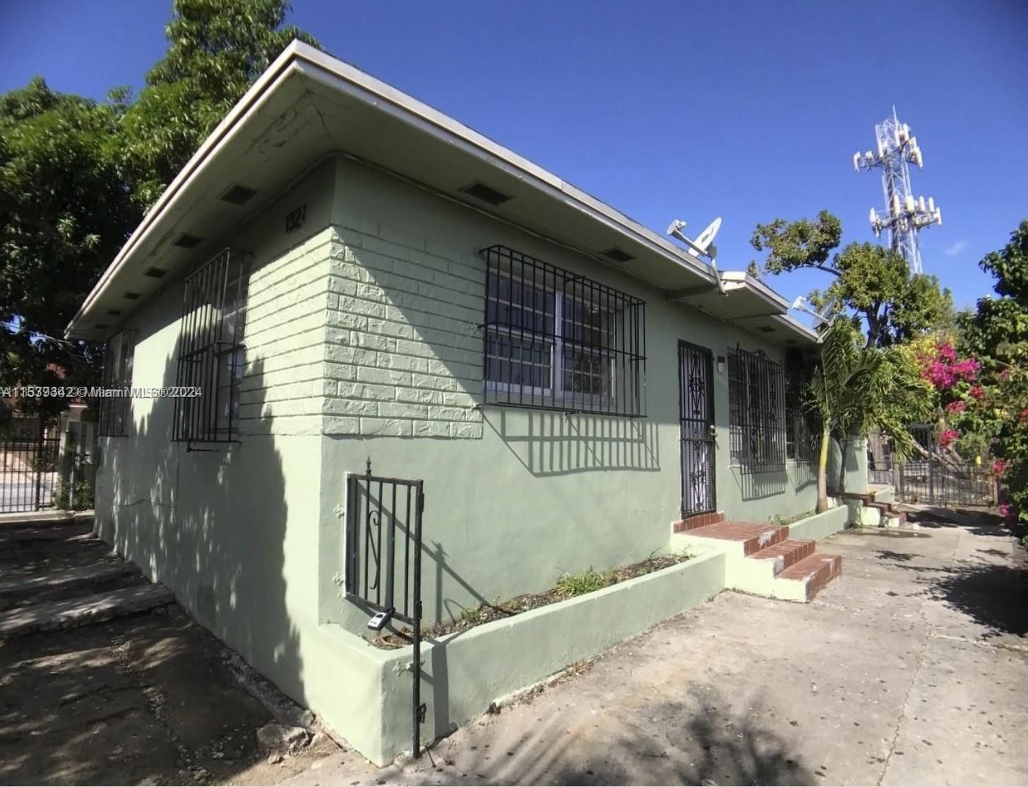 Real estate property located at 1321 28th St, Miami-Dade County, WEST END PARK AMD PL, Miami, FL