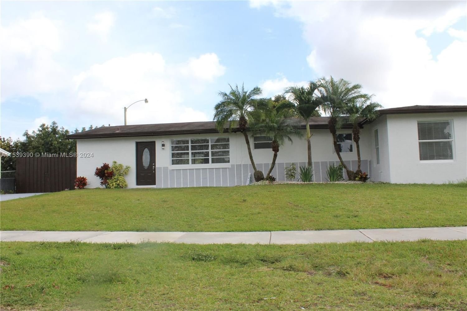Real estate property located at 30055 143rd Ct, Miami-Dade County, GEM HOMES #3, Homestead, FL
