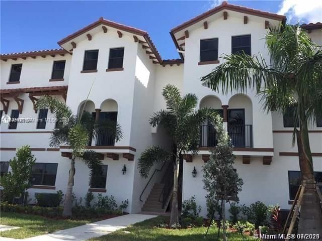 Real estate property located at 10620 88th St #110, Miami-Dade County, ADAGIO AT CENTRAL PARK CO, Doral, FL