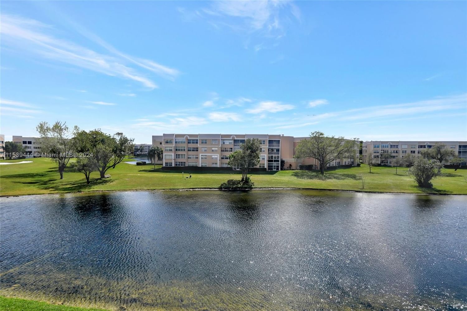 Real estate property located at 2580 103rd Ave #306, Broward County, SUNRISE LAKES 192 CONDO, Sunrise, FL