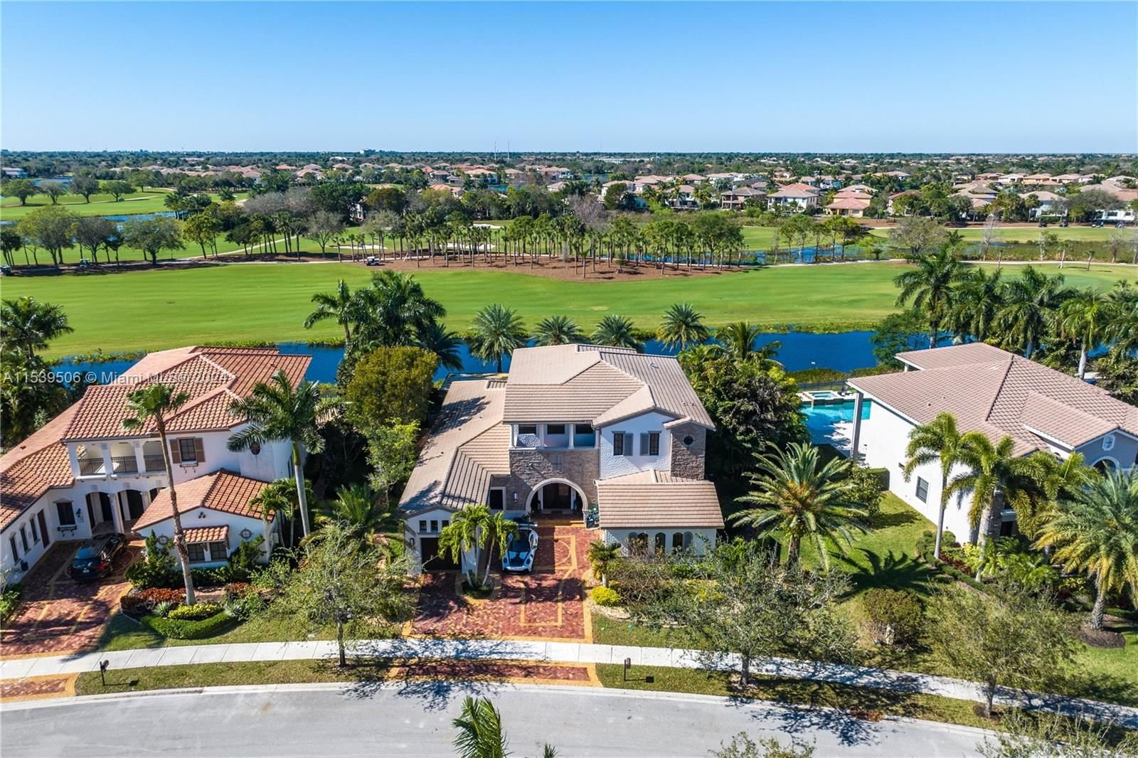 Real estate property located at 9910 Bay Leaf Ct, Broward County, PARKLAND GOLF AND COUNTRY, Parkland, FL