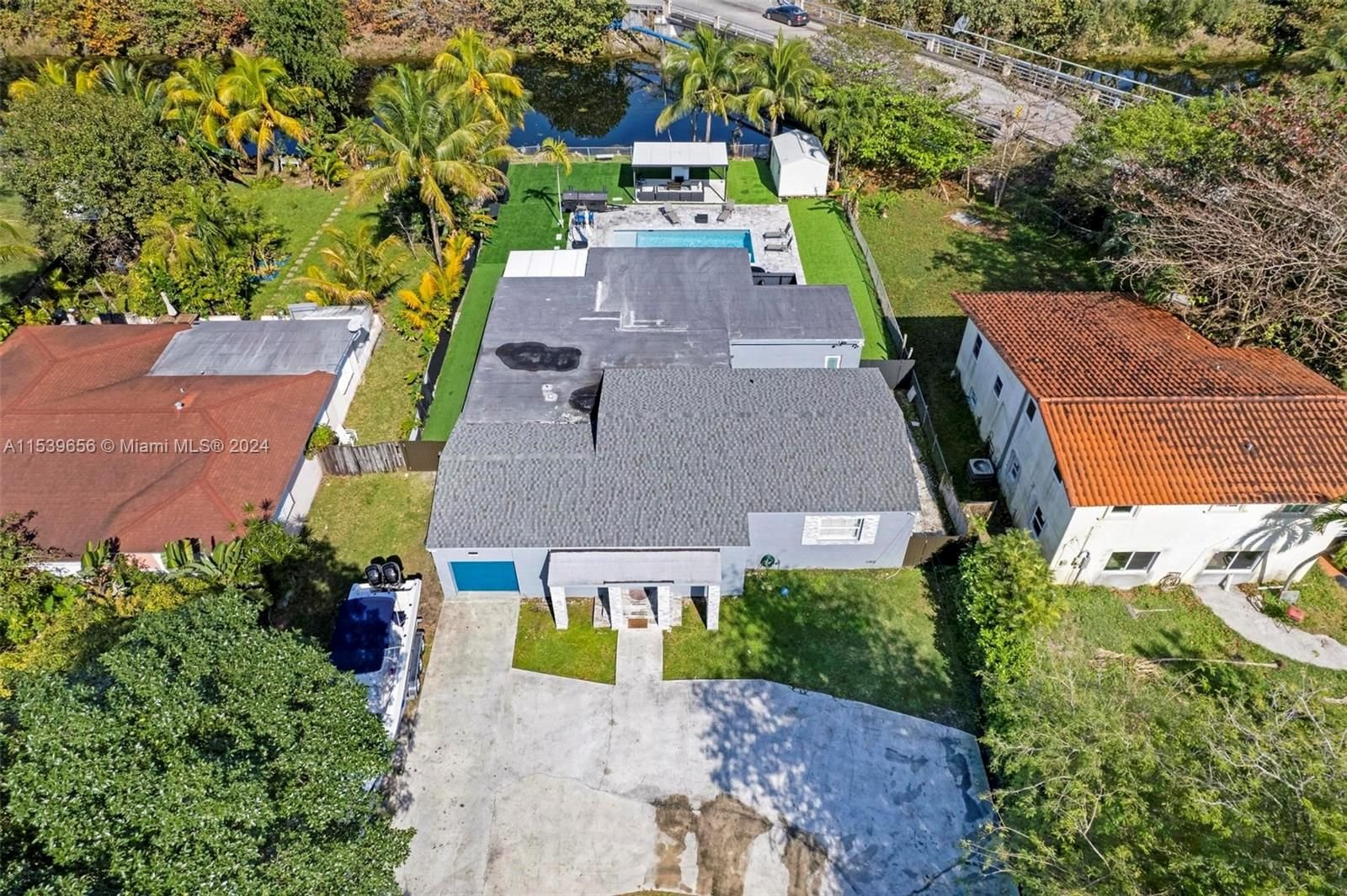 Real estate property located at 14697 Biscayne River Dr, Miami-Dade County, REV PLAT OF BRANDON PARK, Miami, FL