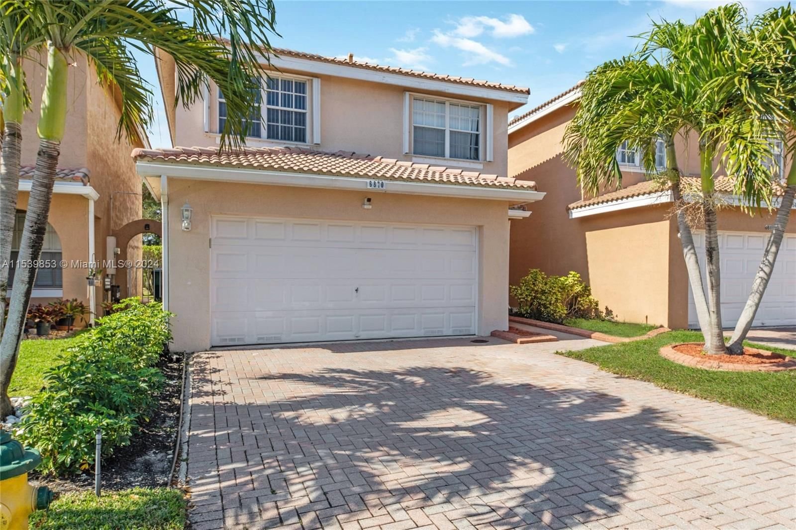 Real estate property located at 6870 38th Dr, Broward County, S & R OF INVERRARY, Lauderhill, FL