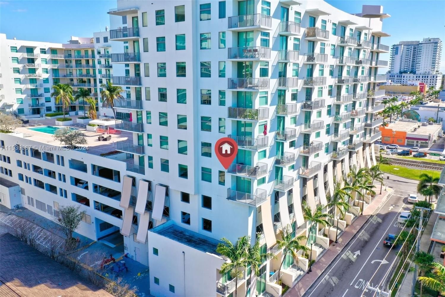 Real estate property located at 140 Dixie Hwy #437, Broward County, HOLLYWOOD STATION RES CON, Hollywood, FL