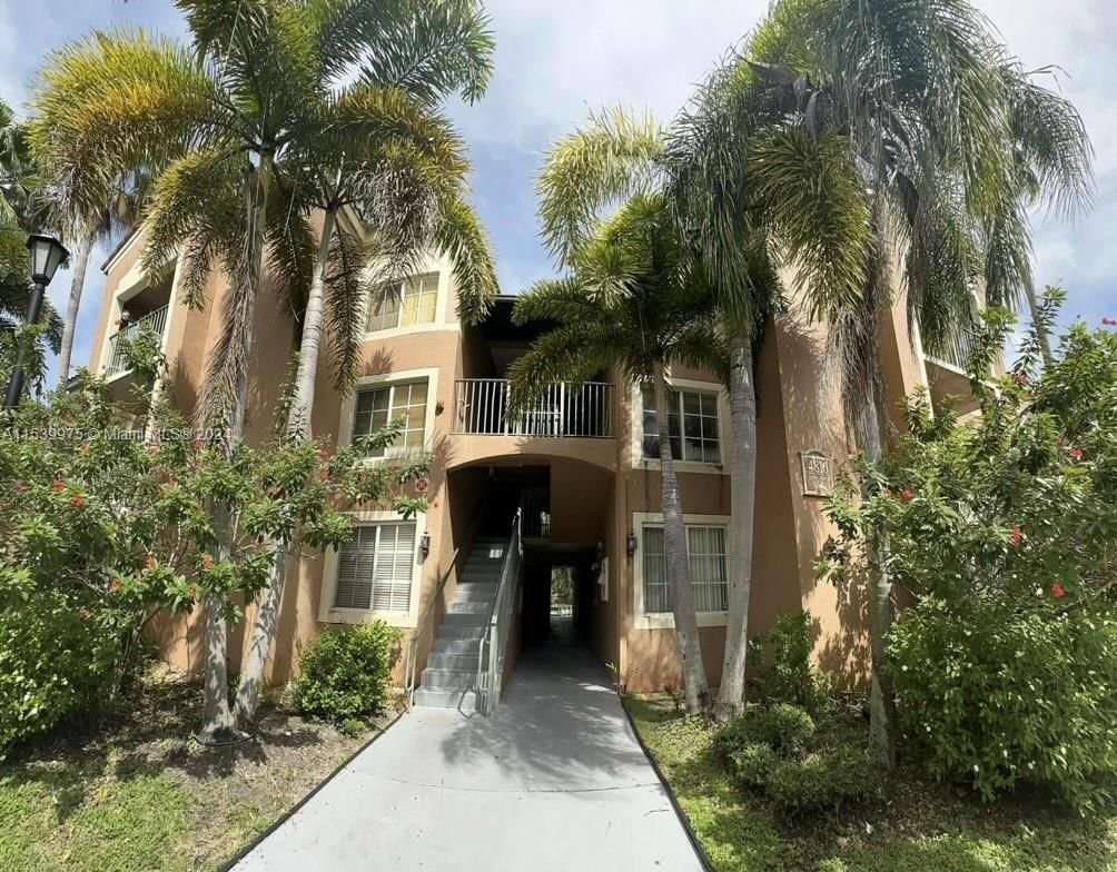 Real estate property located at 4816 State Rd 7 #11205, Broward County, CARRINGTON AT COCONUT CRE, Coconut Creek, FL