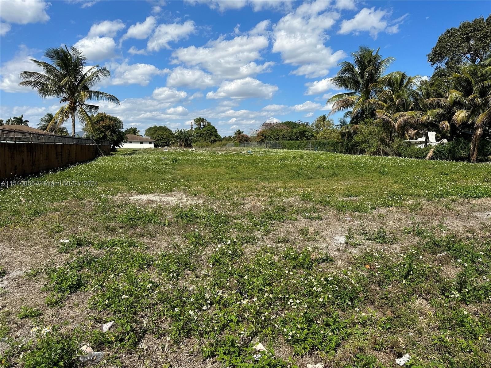 Real estate property located at 2111 107th St, Miami-Dade County, LITTLE RIVER FARMS, Miami, FL