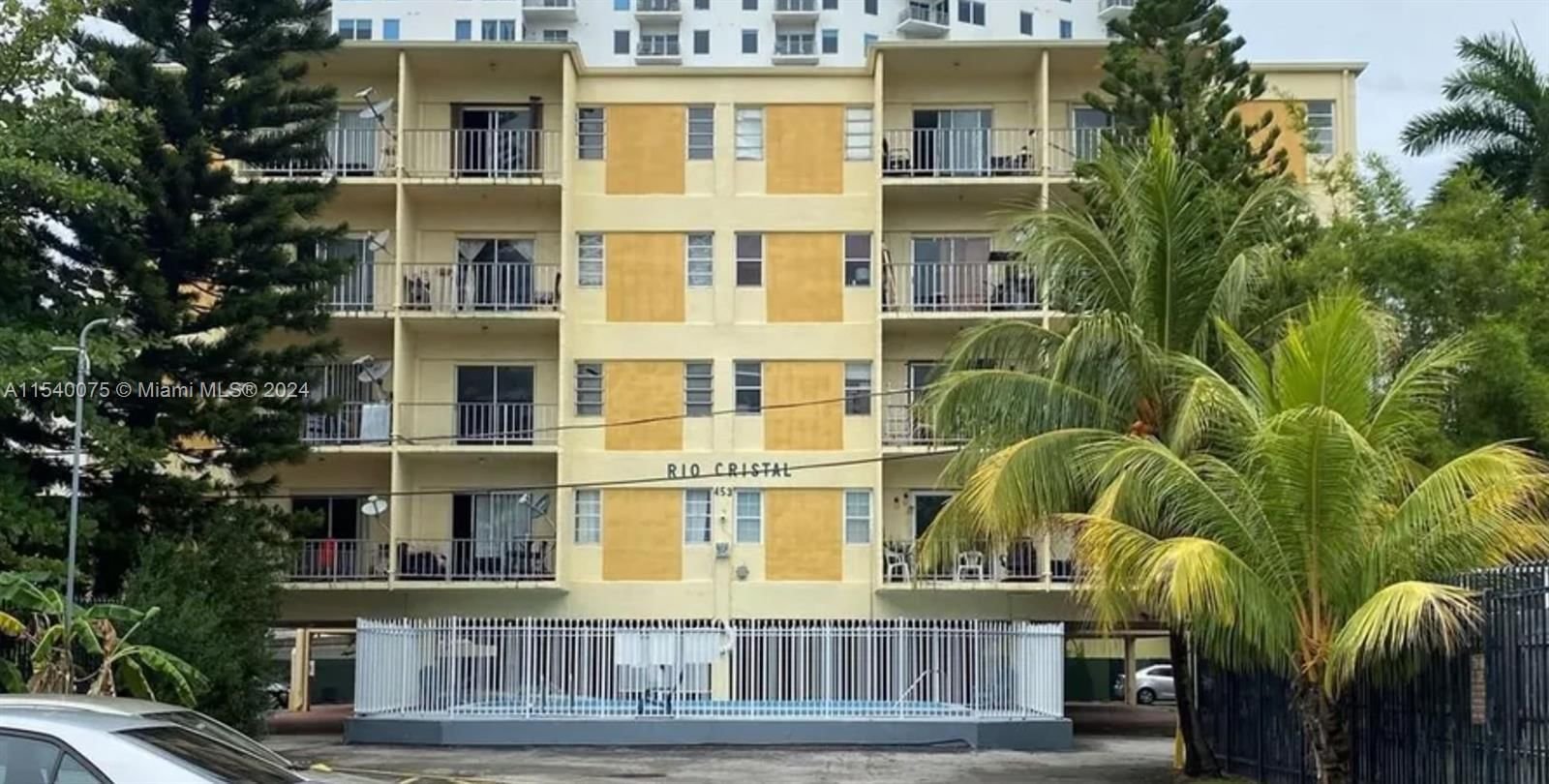 Real estate property located at 453 2nd St #304C, Miami-Dade County, RIO CRISTAL CONDO, Miami, FL
