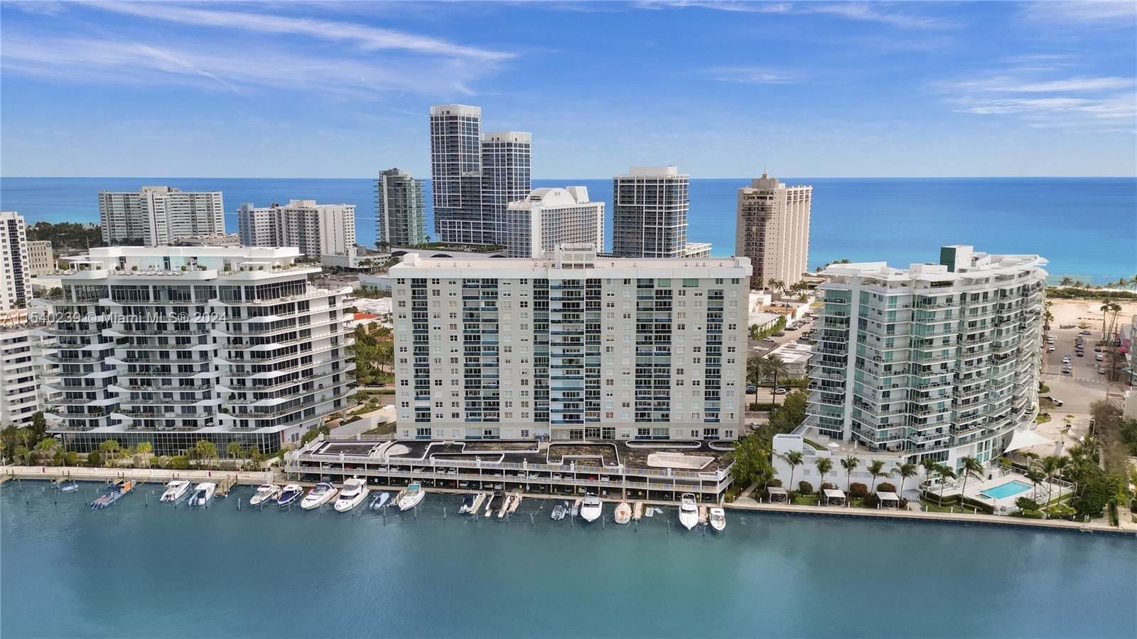 Real estate property located at 6770 Indian Creek Dr TS-P, Miami-Dade County, AQUASOL CONDO, Miami Beach, FL