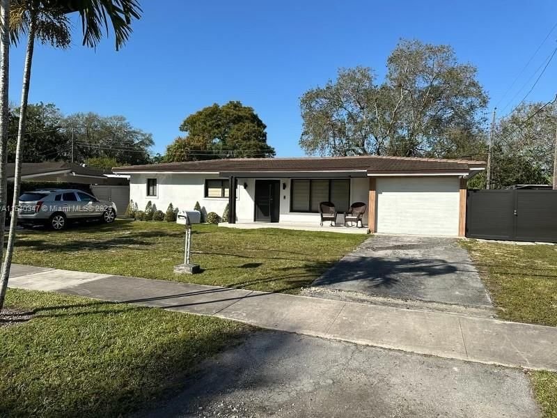 Real estate property located at 7410 97th Ave, Miami-Dade County, HEFTLER HOMES SUNSET PARK, Miami, FL