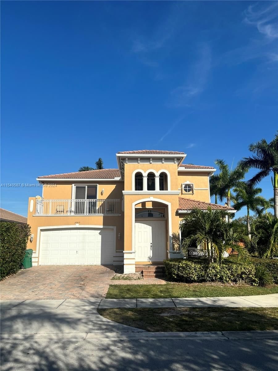 Real estate property located at 20531 87th Ct, Miami-Dade County, CANTAMAR, Cutler Bay, FL