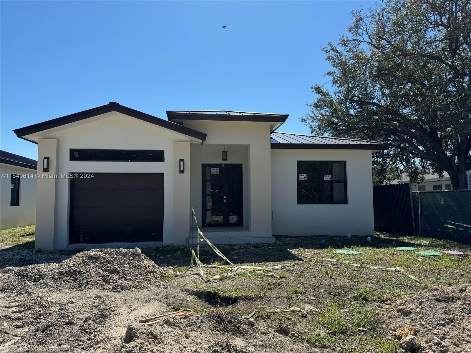 Real estate property located at 8570 SW 198 ST, Miami-Dade County, SILVER PINES, Cutler Bay, FL