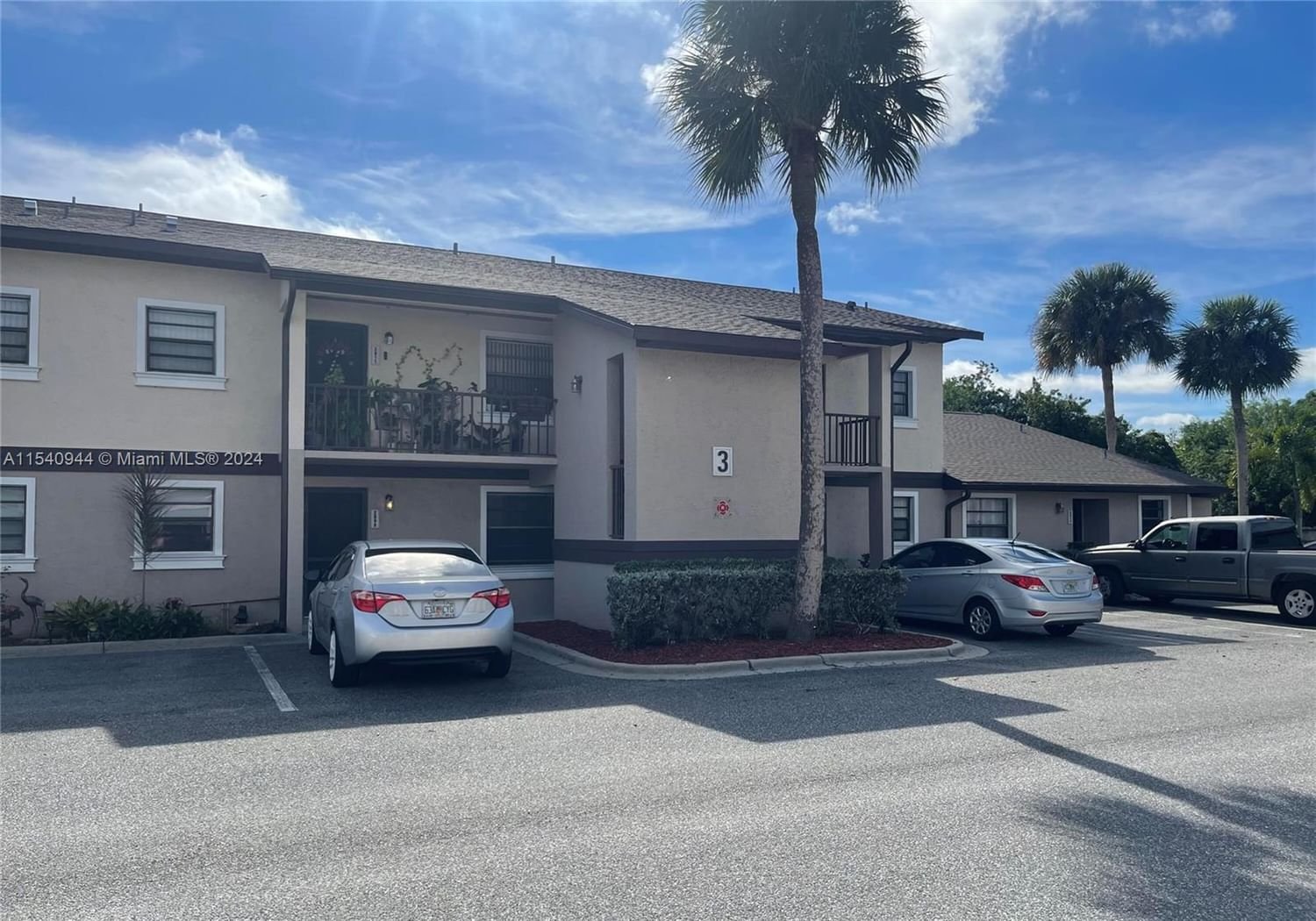 Real estate property located at 1049 JUNE DR #1049, Brevard County, CORAL GARDENS CONDO, Melbourne, FL
