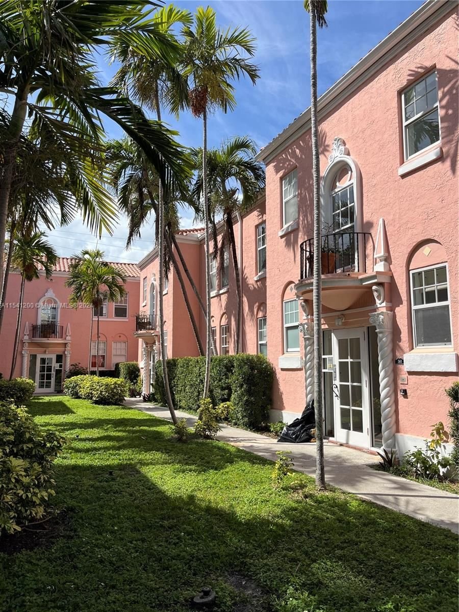 Real estate property located at 760 Meridian Ave #4, Miami-Dade County, PALM GARDEN CONDO, Miami Beach, FL