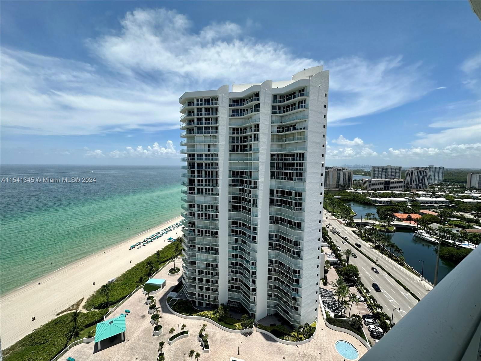 Real estate property located at 16485 Collins Ave #2238, Miami-Dade County, OCEANIA III CONDO, Sunny Isles Beach, FL