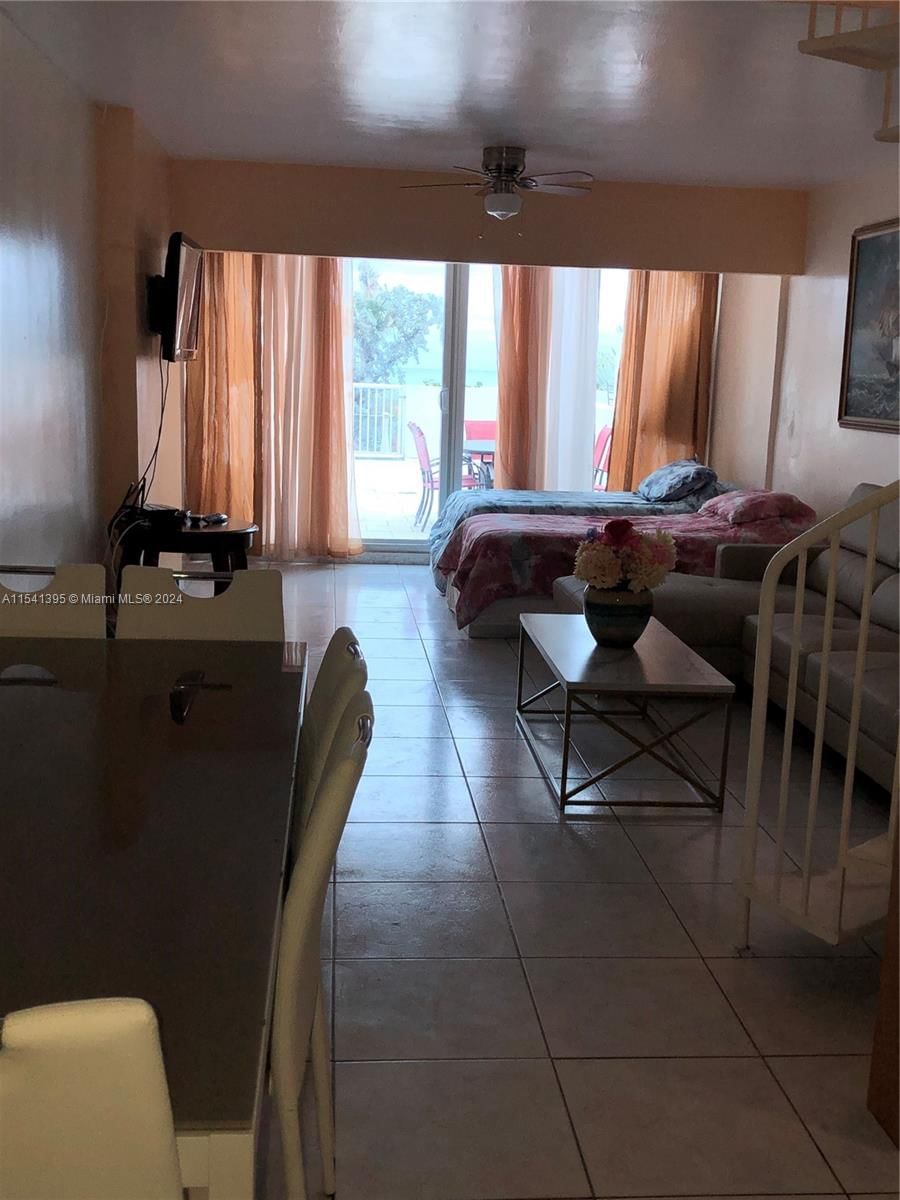 Real estate property located at , Miami-dade, Castle Beach Club Condo, Miami Beach, FL