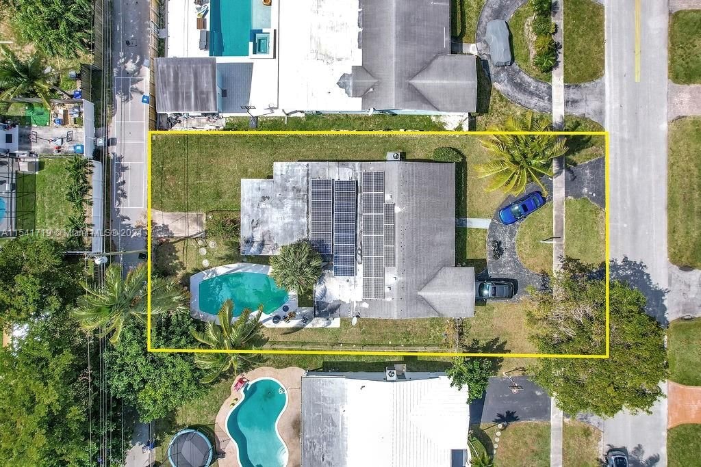 Real estate property located at 4524 Jackson St, Broward County, HOLLYWOOD HILLS, Hollywood, FL