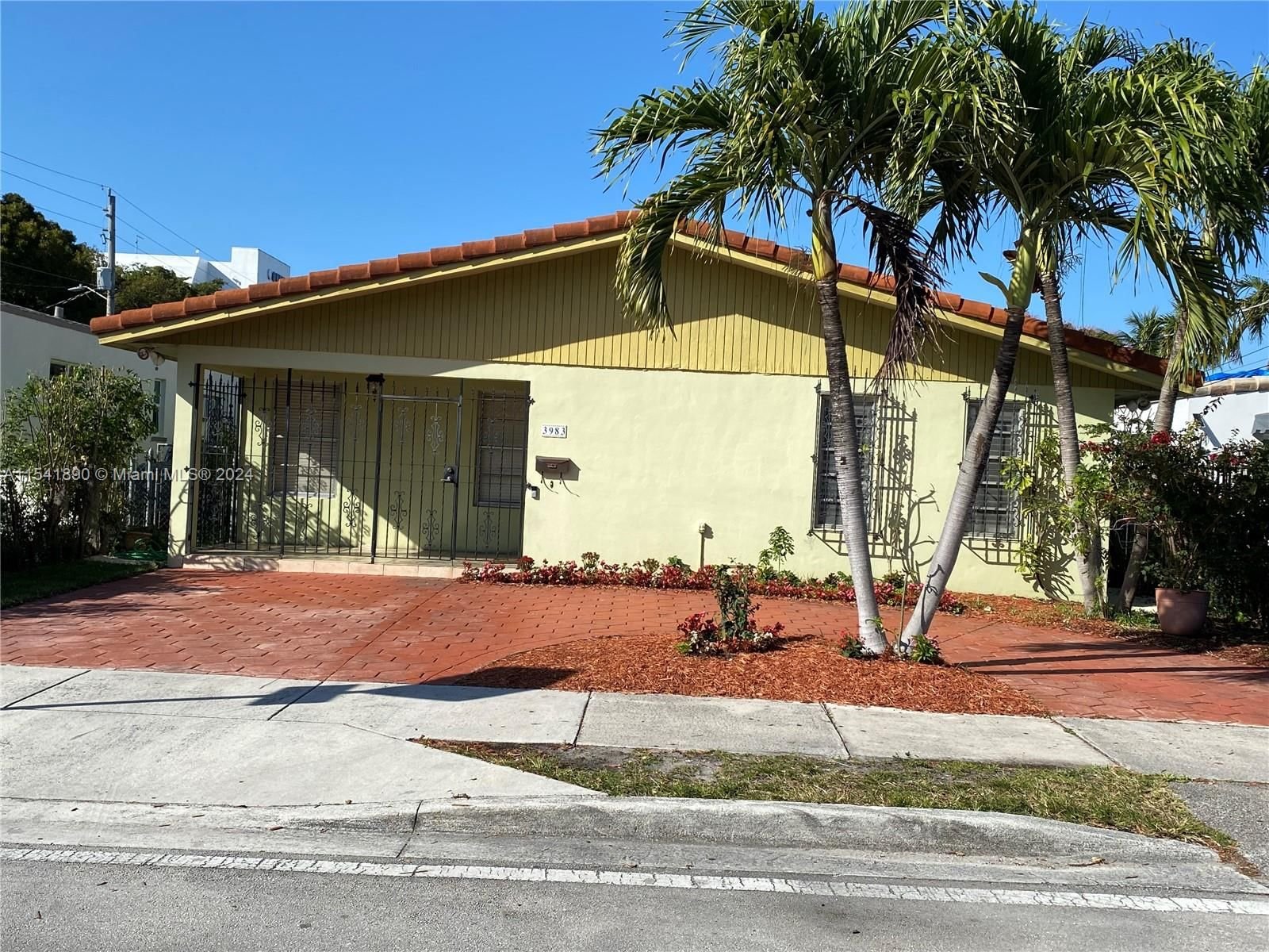 Real estate property located at 3983 2nd St, Miami-Dade County, SICKLES GROVE, Miami, FL