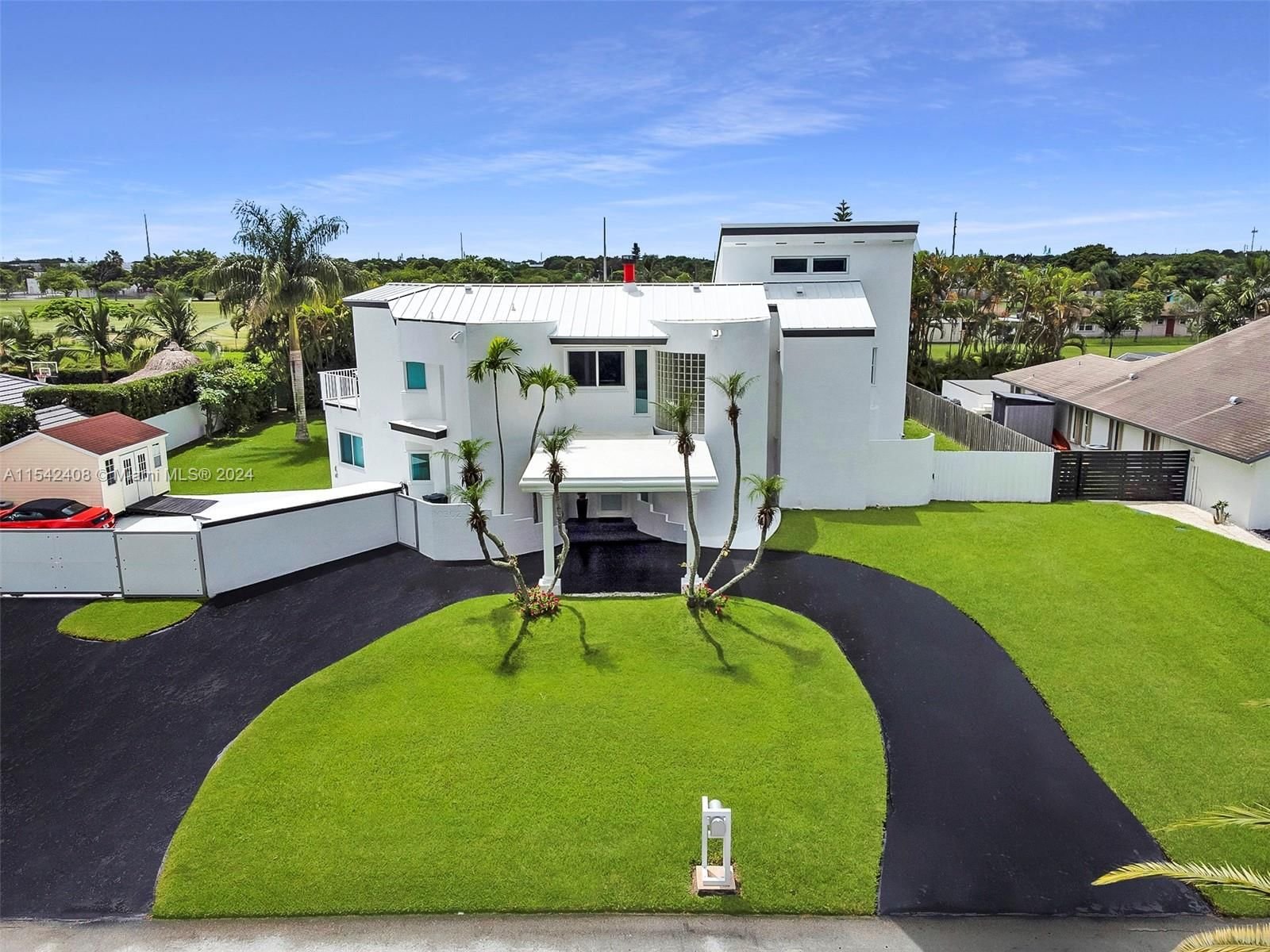 Real estate property located at 10302 144th St, Miami-Dade County, CATRIMANI SUB, Miami, FL