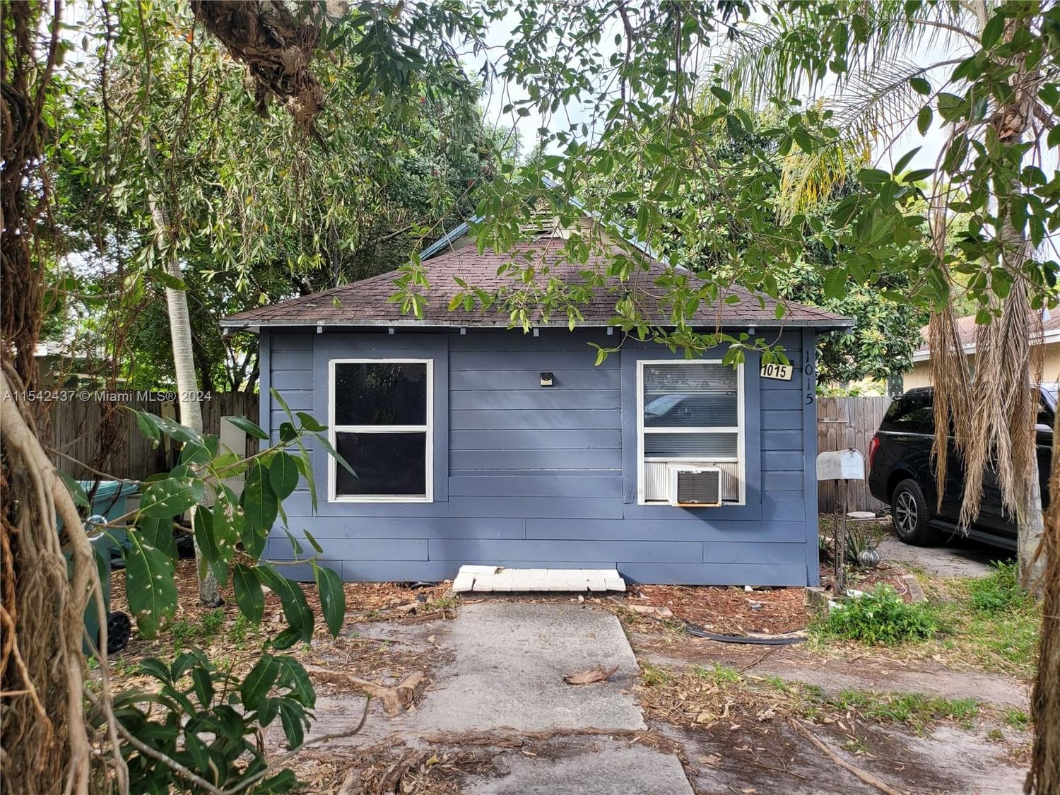 Real estate property located at 1015 35th St, Broward County, OAKLAND PARK SECOND ADD, Oakland Park, FL