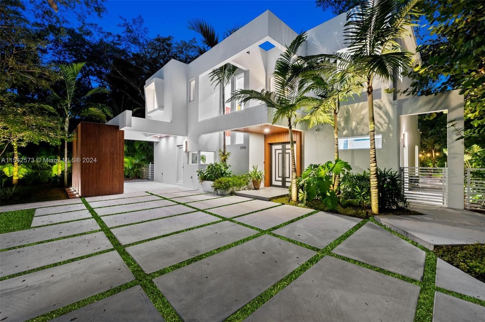 Real estate property located at 3901 Kumquat Ave, Miami-Dade County, POMONA, Miami, FL