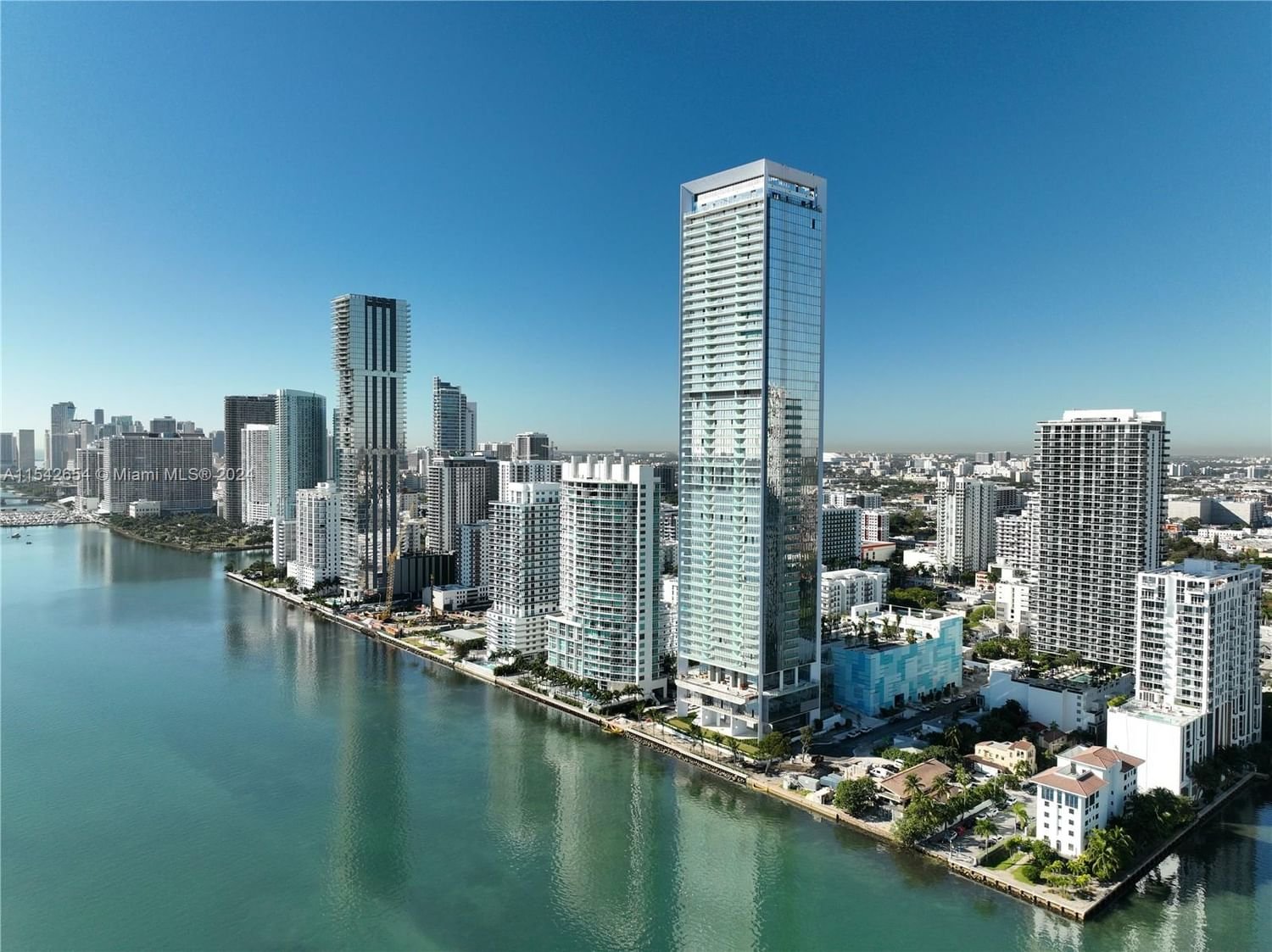Real estate property located at 700 26 Ter #2204, Miami-Dade County, Missoni Baia Residences, Miami, FL