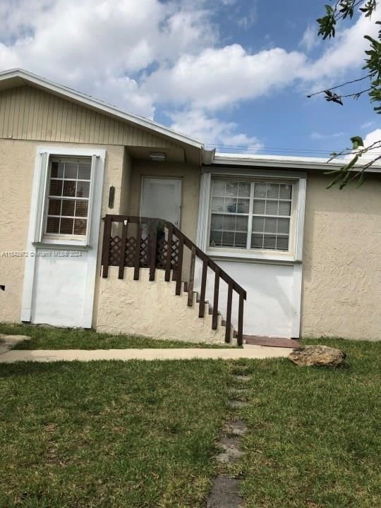 Real estate property located at 21032 97th Pl, Miami-Dade County, AURORA PARK SUB, Cutler Bay, FL