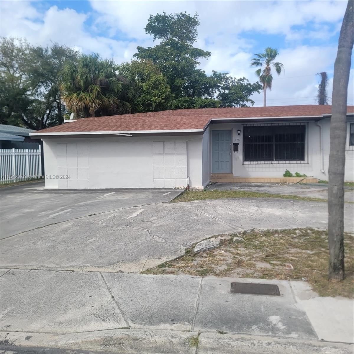 Real estate property located at 975 135th St, Miami-Dade County, IRONS MANOR HIGH PINE ADD, North Miami, FL