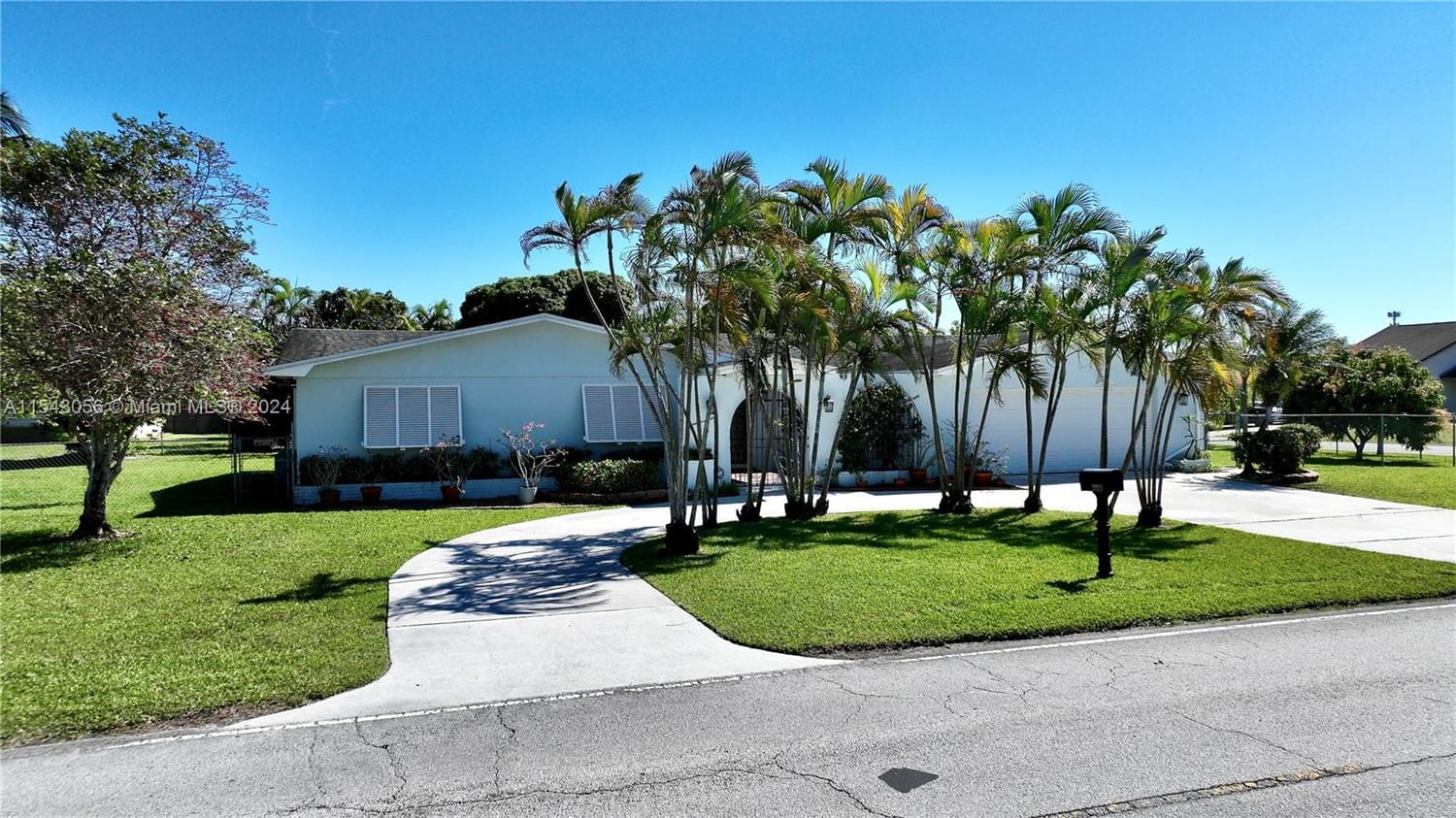 Real estate property located at 28521 162nd Ave, Miami-Dade, PRESTWICK ESTS, Homestead, FL