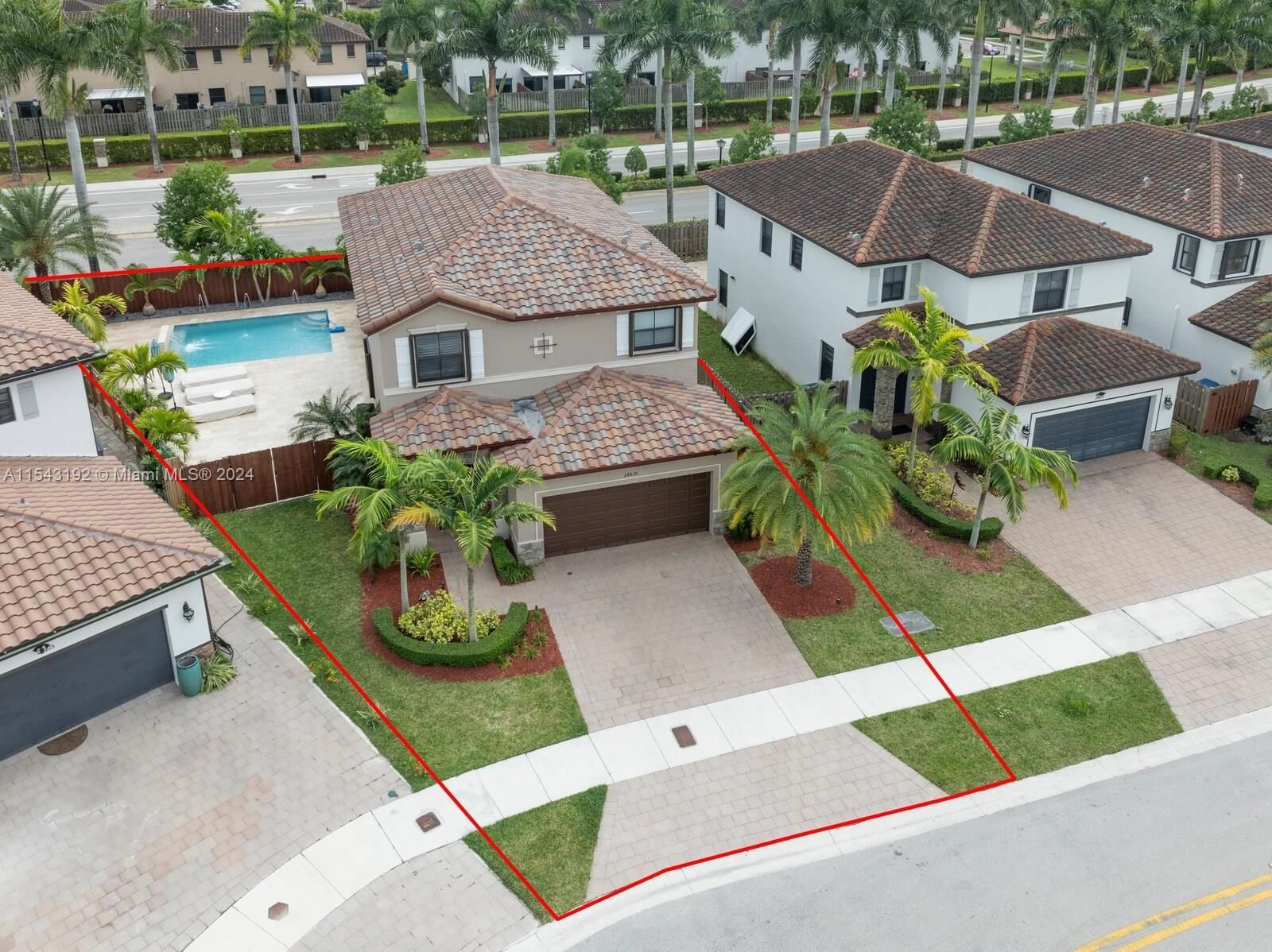 Real estate property located at 24835 117th Ct, Miami-Dade County, COCO PALM ESTATES, Homestead, FL