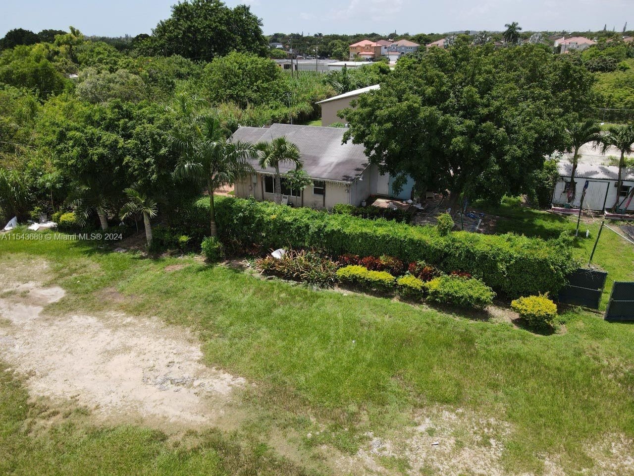 Real estate property located at 13500 258th St, Miami-Dade County, ., Homestead, FL