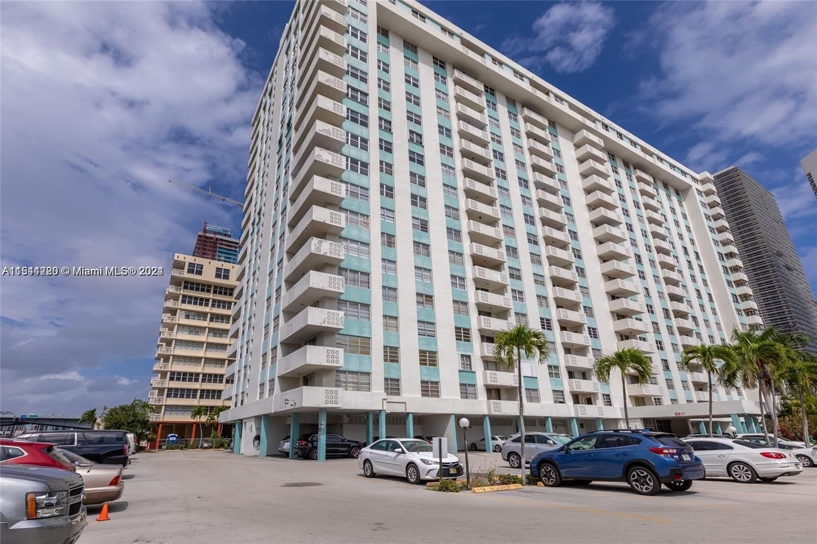Real estate property located at 1833 Ocean Dr #707, Broward County, PLAZA TOWERS NORTH CONDO, Hallandale Beach, FL