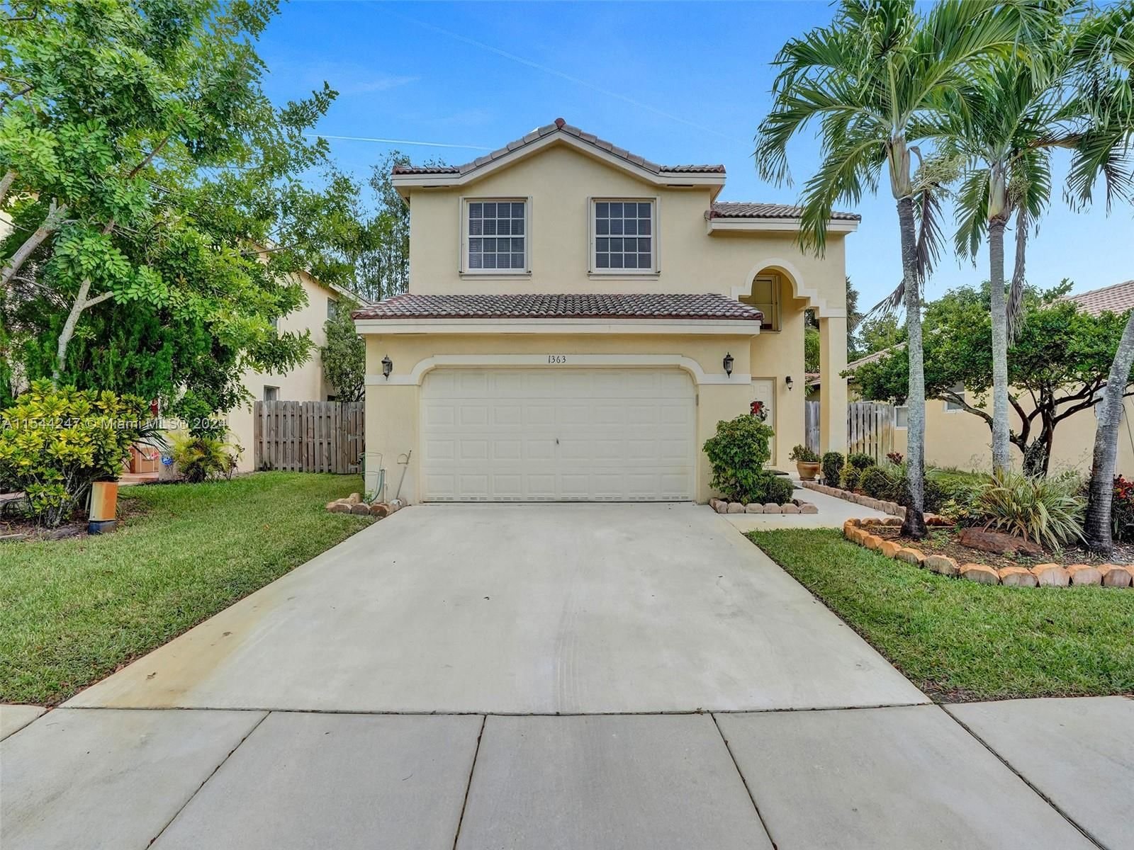 Real estate property located at 1363 105th Ave, Broward County, LANDINGS, Pembroke Pines, FL