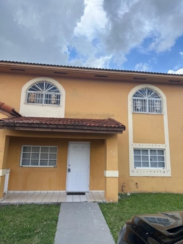 Real estate property located at 7634 34th Ln #3-102, Miami-Dade County, EL PRADO XV CONDO, Hialeah, FL