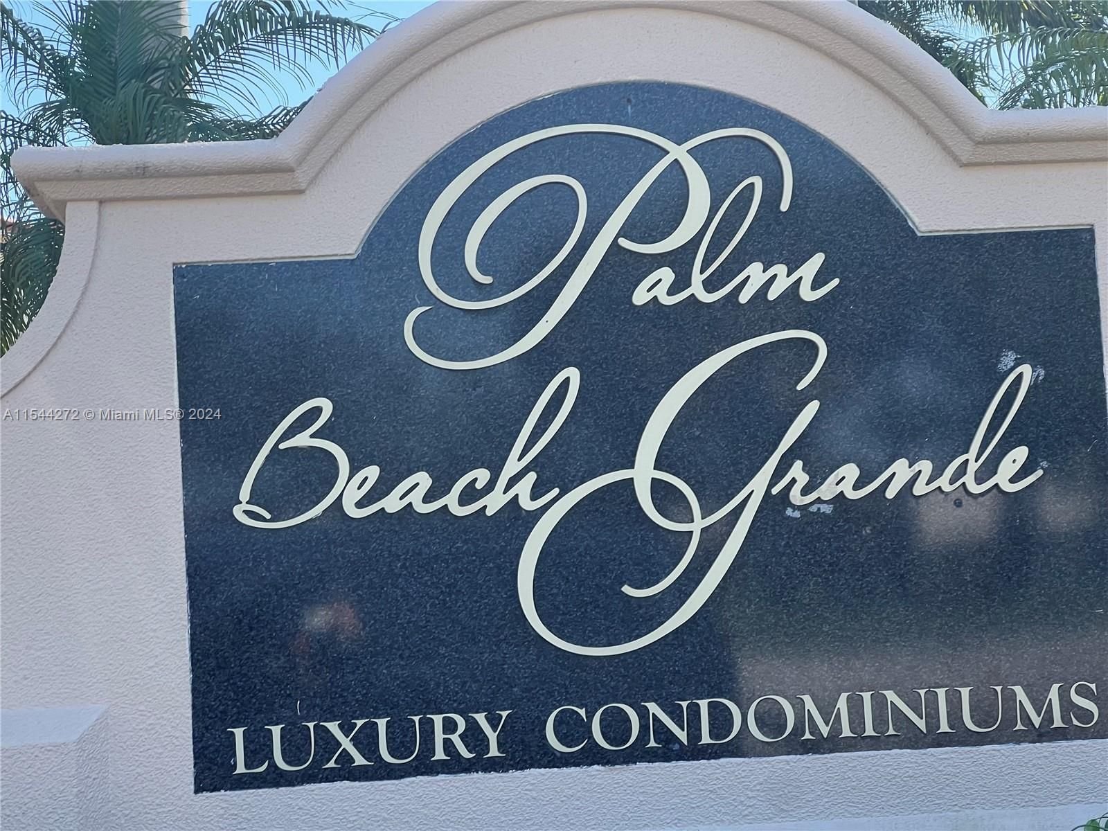 Real estate property located at 1504 Lake Crystal Dr G, Palm Beach County, PALM BEACH GRANDE CONDO, West Palm Beach, FL